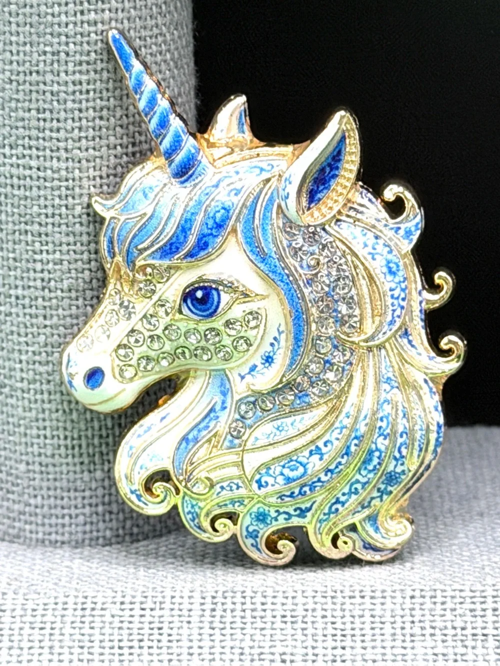 Unicorn Brooch Blue & White w/Rhinestones